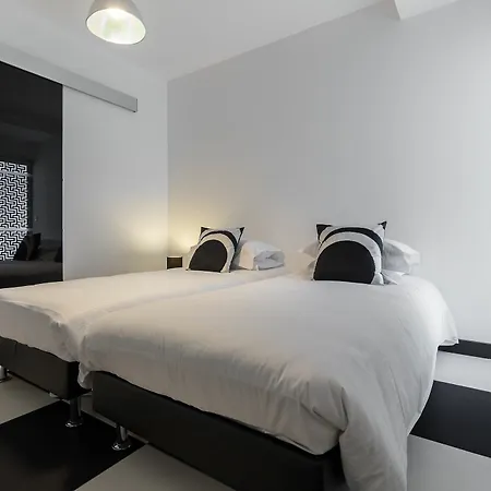 Apartman Modern 3 Bed In Very Close To The Center And An Easy Pleasant Walk To The Palais 1745 Cannes